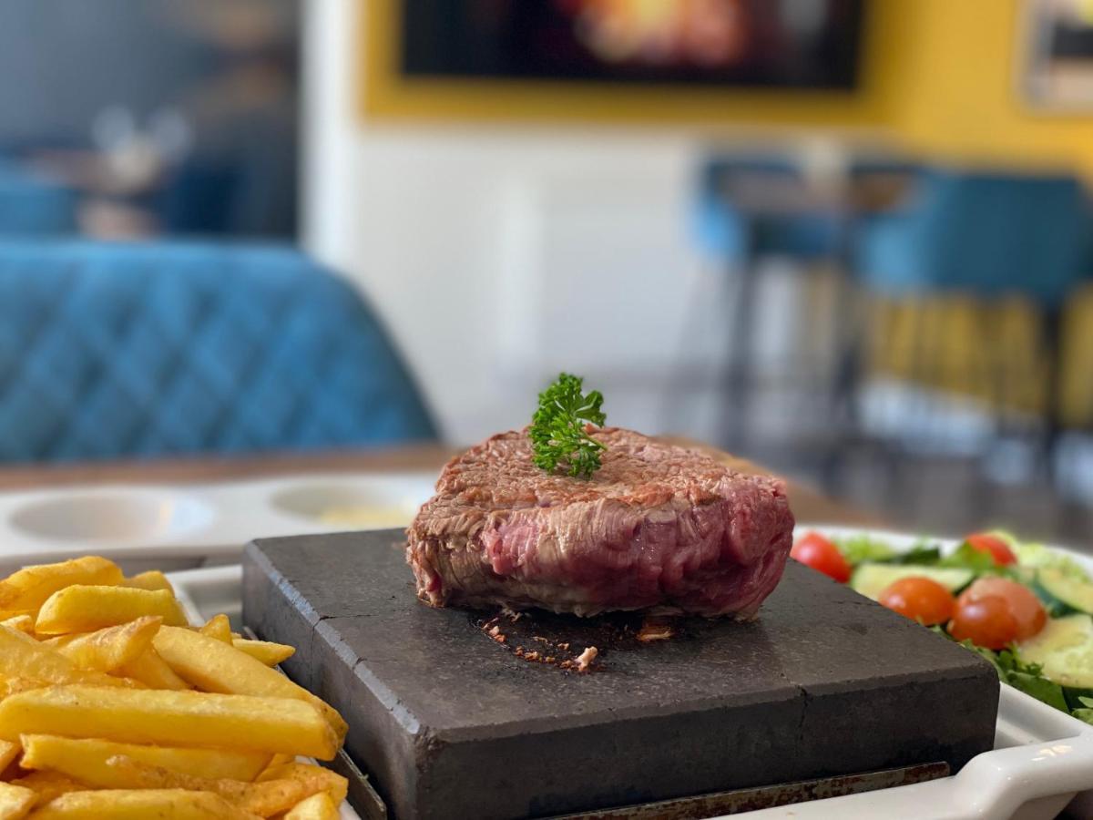 Hogget Hotel Foxton Bagian luar foto